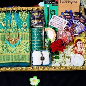 c green saree combo