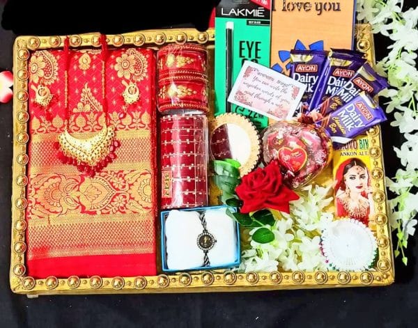 Lal katan saree combo