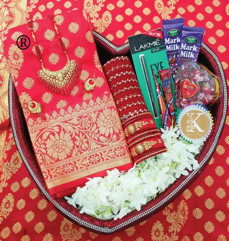 Lal katan saree combo