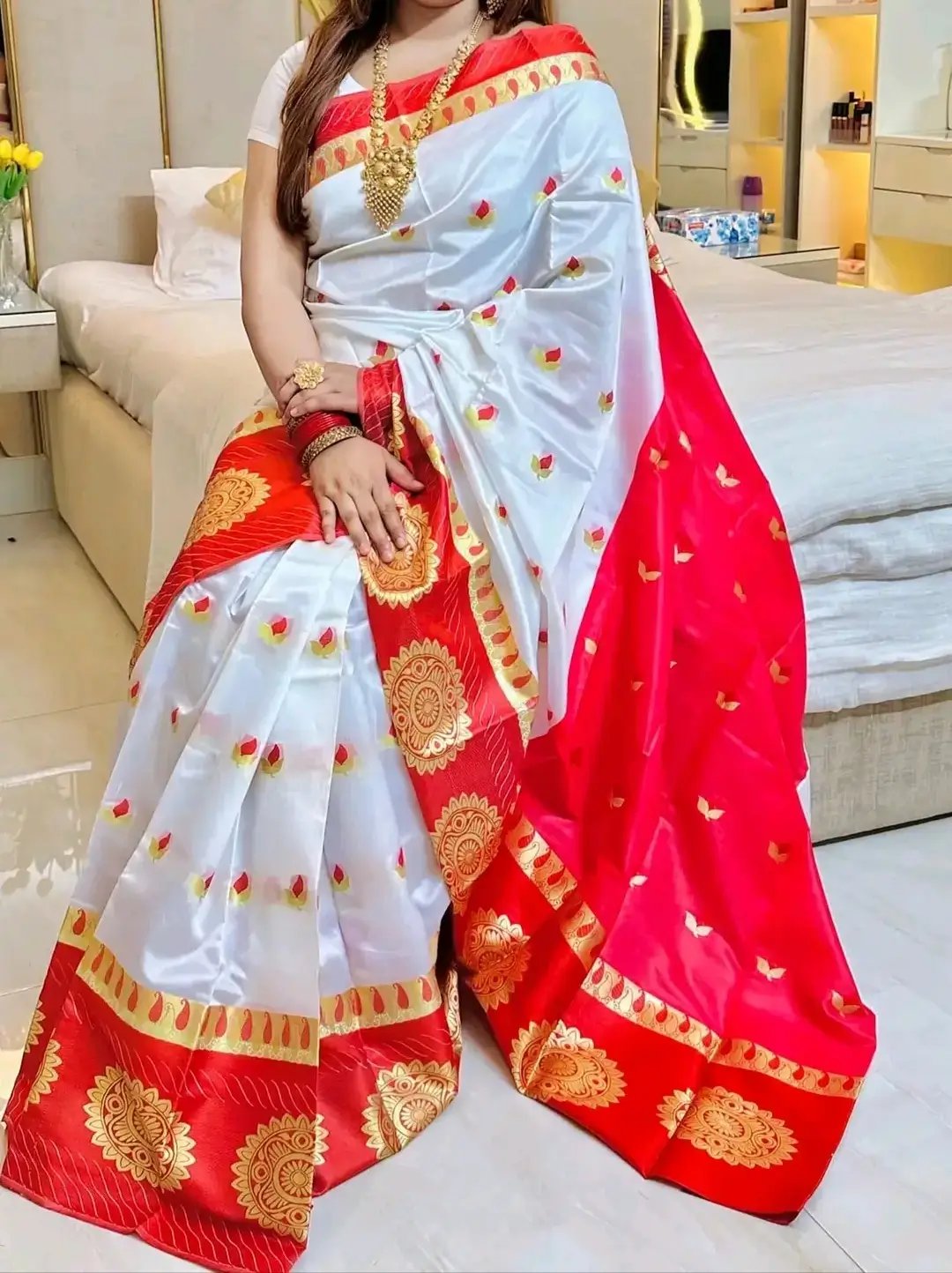 বেষ্ট কোয়ালিটি গিফট আইটেম। এব্রোটারি কাজের কাতান প্রিমিয়াম সেট - Image 2
