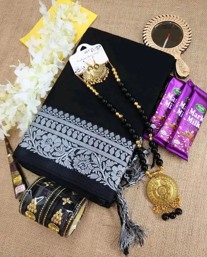 হাফসিল্ক জবা পাইর শাড়ি।অল্প দামে বেষ্ট চয়েজিং কম্বো সেট