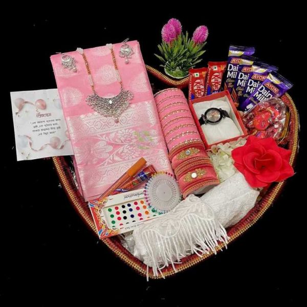 স্পেশাল গিফট প্রিমিয়াম শাড়ি কম্বো