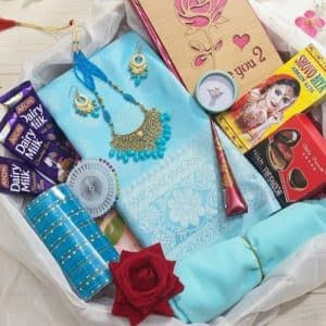 স্পেশাল গিফট প্রিমিয়াম কাতান শাড়ি কম্বো